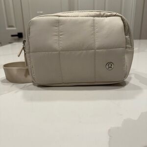 Lululemon Athletica Quilted Cream Belt Bag